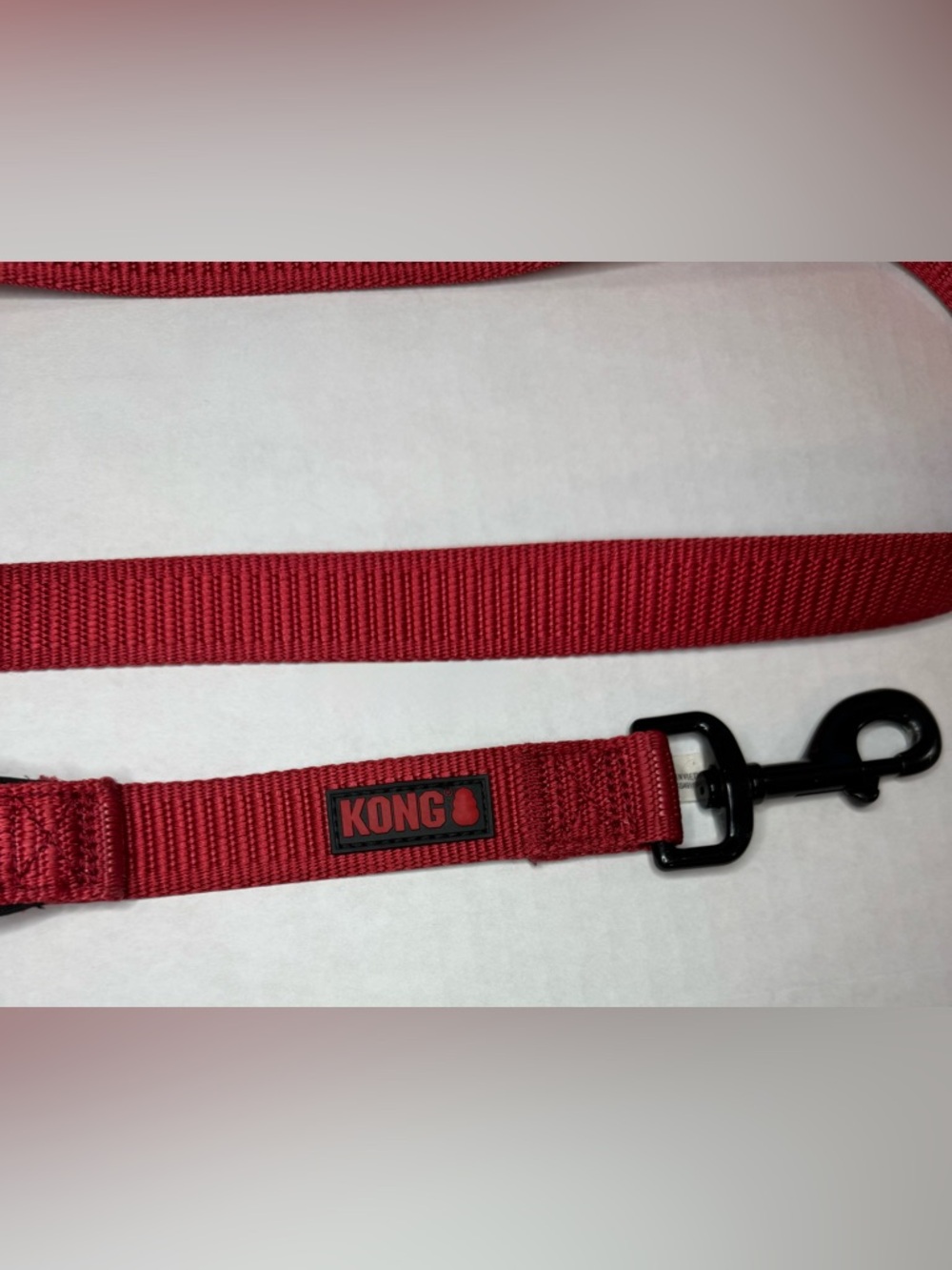 Kong Hands Free Dog Leash 6 Feet Red - Picture 2 of 6